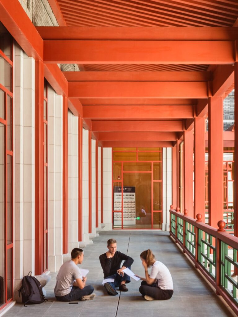 منحة علماء شوارزمان – الصين